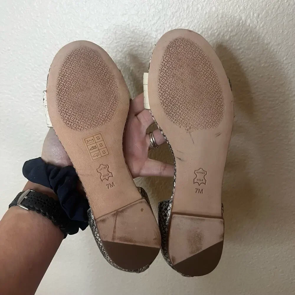 Tory Burch Savannah Flat Sandals Snakeskin Open Toe Womens 7
